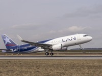 エアバス、南米ラン航空とタム航空にシャークレット装備のA320を納入 画像