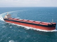 サノヤス造船、パナマックス型撒積貨物船「シーガル・ウインド」を引き渡し 画像