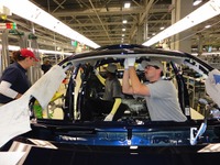 日系自動車メーカーの海外生産、18.2％増の1582万台…2012年 画像