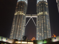 マレーシア最大規模の油田「PM304」で掘削に成功 画像