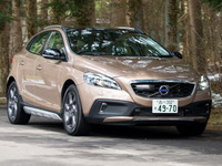 【ボルボ V40クロスカントリー 試乗】あらゆるシチュエーションにマッチ…諸星陽一 画像