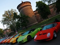 ランボルギーニ50周年、グランドツアーがスタート…参加台数350台・合計19万馬力 画像