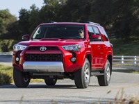 トヨタ 4ランナー、旧ハイラックスサーフに2014年モデル…表情一新 画像