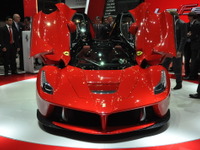 【新聞ウォッチ】売れ過ぎフェラーリ、ブランド堅持に生産抑制 画像