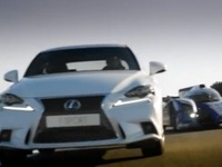 レクサス IS 新型のハイブリッド、アレックス・ブルツ選手が試す［動画］ 画像
