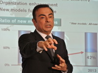 日産ゴーン社長、欧州市場「2016年度まで回復しない」 画像