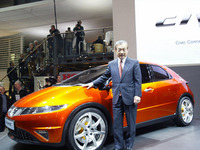 【ジュネーブモーターショー05】ホンダ シビック はCセグメントのベンチマーク 画像