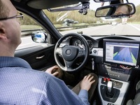 ボッシュ、ドイツの公道で自動運転テスト走行を実施 画像