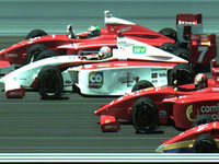 【INDYCAR】観客総立ち！インディ・ライツで4台が脅威の横一列フィニッシュ［動画］ 画像