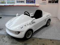 【スマートコミュニティジャパン13】電気自動車を知るための教材的キットカー 画像