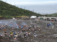 猪瀬都知事でも継続...三宅島エンデューロレース 画像