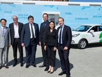 ヒュンダイ初の量産燃料電池車、欧州で納車…デンマーク 画像