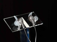 ボーズ、新型NCヘッドフォンとBluetooth対応スピーカーを発表 画像