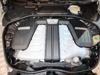 【ベントレー フライングスパー 発表】新しい高級セダンに必要とされる、快適性と機動力の共存 画像