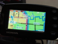 【緊急取材 ホンダ二輪ナビ】道案内を行う…ナビの本質に特化 画像