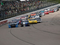 【NASCARネイションワイド 第12戦】トヨタ、サドラーが3位表彰台 画像