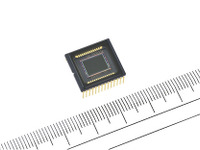 シャープ、交通監視カメラ向けの高感度CCDを開発 画像