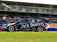 【豪V8スーパーカーシリーズ】日産、リック・ケリーが自己ベストを更新 画像