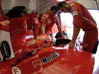 シューマッハ、フェラーリ F2005に「合格」 画像