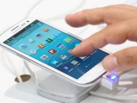 グーグル、Android OS端末のショップをデリーにオープン 画像