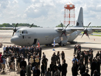 ロッキード・マーチン、最初のC‐130Jスーパーヘラクレスをイスラエルに納入 画像