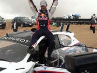 【パイクスピーク13】セバスチャン・ローブ選手「ミスもなく優勝できて、最高だね」 画像