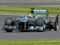 【F1 ドイツGP】タイヤバースト問題、ドライバーがボイコットを警告 画像