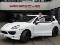ポルシェ カイエン、累計生産50万台…11年で達成 画像