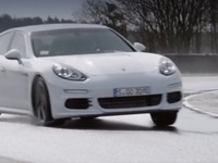 ポルシェ パナメーラ 改良新型に Eハイブリッド…先進のPHV 画像