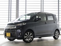 【三菱 eK 新型発売】トリプルアローズラインを実現するために、ドアノブも薄型に 画像