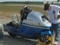 500km/hの記録を持つライダー、最高速挑戦中に事故死［動画］ 画像