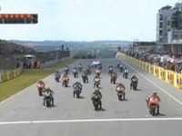 【MotoGP 第8戦】マルケス、ロッシとの戦いを制し優勝［動画］ 画像