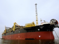 日本郵船、三菱商事などとブラジル沖で石油・ガス生産貯蔵積出設備用船2隻を受注 画像