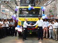 ダイムラー、インド商用車工場が稼働1周年…累計5000台を生産 画像