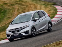 【フィット プロトタイプ 試乗】ホンダがアグレッシブな企業に戻る前兆…ボブ・スリーヴァ 画像