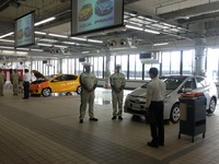 トヨタ豊田社長、サービス技術を「もっといいクルマ」づくりに活かす 画像