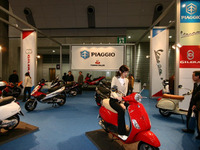 【東京モーターサイクルショー05】ラテンロケット…ピアジオ・ジレラ写真蔵 画像