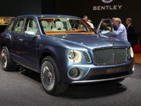 ベントレーの新型SUV、2016年の市販が確定 画像