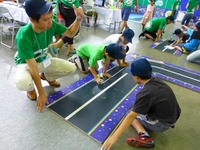 【キッズエンジニア13】白線読み取る自動走行マシンでゴール目指せ…アイシン精機 画像