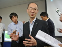 富士重工高橋専務「期間従業員の確保が増産のカギを握る」 画像