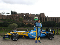 “グラディエーター”フィジケラ、ローマに登場 画像