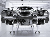 【マクラーレン P1 技術ワークショップ】絶対の自信がにじむ、90kgの“モノケージ” 画像