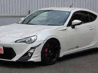 Fuji 86 Style with BRZ 2013、TRDが86用新製品を発表…8月4日 画像