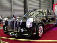【上海モーターショー05】開幕一番、第一汽車 大紅旗に圧倒 画像