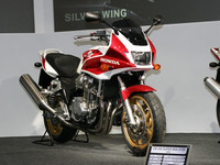 【東京モーターサイクルショー05】ホンダブース写真蔵 画像