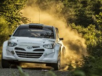 【WRC】ヒュンダイ、i20 WRCマシンのテスト画像を公開 画像