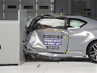 【IIHS衝突安全】トヨタ 86 顔のサイオン tC、2014型がトップセーフティピック＋に指定 画像