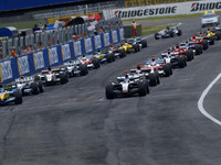 【F1サンマリノGP】決勝…白熱の10周 画像