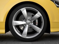 アウディ TT に累計生産50万台記念車… TTS コンペティション 画像