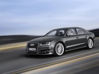 【フランクフルトモーターショー13】アウディ S8 にも改良新型、0-100km/h加速は4.2秒 画像